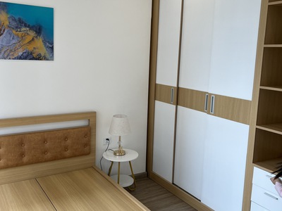 Cho thuê căn hộ Vinhomes ocean park Gia Lâm. DT. 63m2.2pn , 2wc. Căn Góc. Đồ cơ bản. Giường đệm, tủ 1