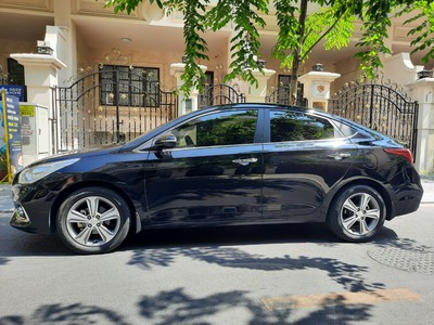 Chính chủ cần bán xe accent hyundai accent 4