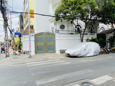 Cho thuê mặt bằng kinh doanh, View biệt thự đẹp, 2 mặt tiền Q.Tân Phú 0