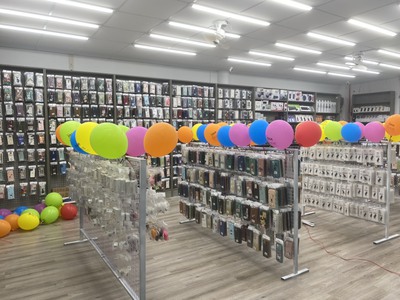 Chuỗi cửa hàng bán lẻ phụ kiện gia minh chính hãng 1