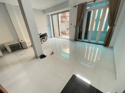 Cho thuê nhà nguyên căn 4l 6.5x10 hxh 299 nguyễn văn trổi tân bình giá chỉ 25t/t 2