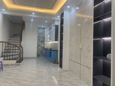Cho thuê nhà nguyên căn mỹ đình sổ 75m2 x 5 tầng. mặt tiền 4.6m 0