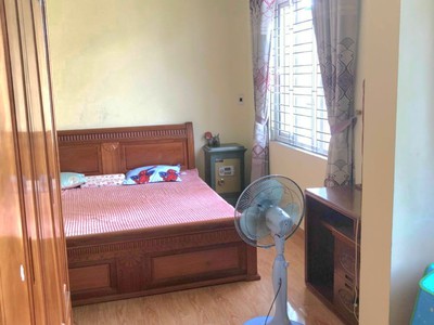 Chỉ 2ty450 có ngay nhà tại phương lưu 43m2 x 3 tầng lô góc, khung cột chắc chắn ô tô đỗ trước cửa 3
