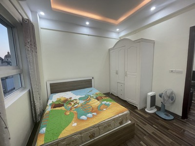 Cho thuêchung cư 2 ngủ Lê Hồng Phong chỉ 7 triệu 5