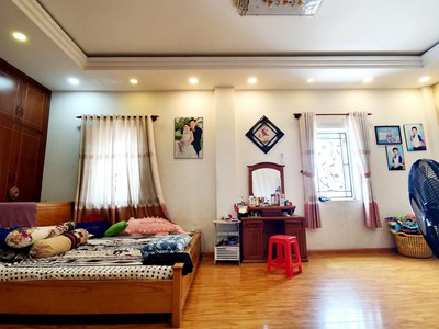 Biệt thự mt đường thới an- 200m2- full nội thât- giảm hơn 2ty chỉ còn 12ty7 tlm. 4