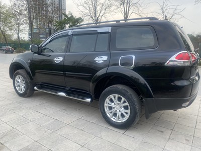Bán Mitsubishi sport 3.0 2015 giá rẻ 2