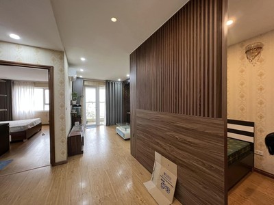 Chung cư v2 victoria văn phú q. hà đông, giá rẻ, tặng toàn bộ nội thất gắn tường, 97m2, 3 pn giá 2