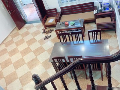 Cho thuê nhà nguyên căn, nguyễn văn cừ, long biên,  45m2   4 tầng,full đồ 1