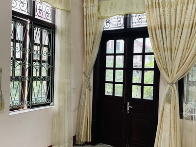 Cho thuê nhà 4 phòng ngủ tại Liên Bảo, Vĩnh yên, Vĩnh Phúc. Gía 8 triệu. 2