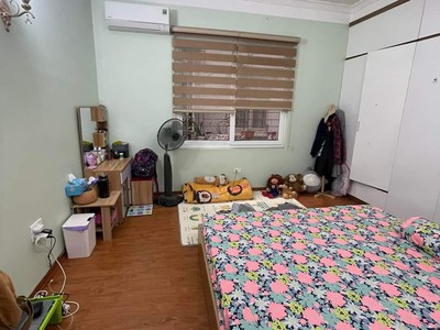 Giá tốt nhà đẹp trường chinh đống đa 33m2, 5 tầng đẹp, tặng nội thất vip, ngõ ba gác tránh ở ngay 3