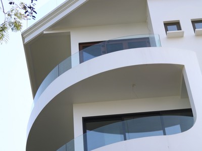 Chính chủ cho thuê nhà mặt hồ tây đường nguyễn đình thi, tây hồ, hà nội 1