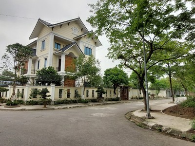 Chính chủ gửi bán đất liền kề, biệt thự khu ĐT nghỉ dưỡng Hà Phong 1