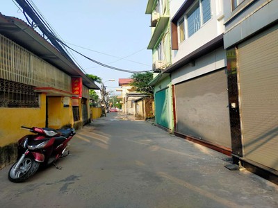 Rẻ, Bán nhà thôn Trung, Phúc Lợi, Long Biên, ngõ thông ô tô vào nhà, 30m2x 5 tầng, 2 tỷ 6 0