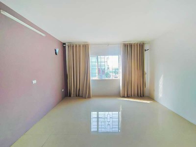 Rẻ, Bán nhà thôn Trung, Phúc Lợi, Long Biên, ngõ thông ô tô vào nhà, 30m2x 5 tầng, 2 tỷ 6 4