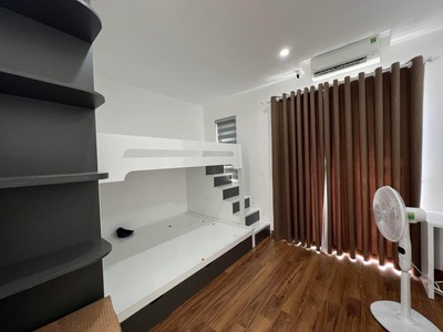 Cho thuê căn 4 tầng 75m2 tại khu centa diamond, vsip, tp từ sơn, bn 3