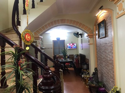 Cho thuê nhà nguyên căn vũ xuân thiều, sài đồng, long biên. 45m2    4 tầng   full nội thất 0