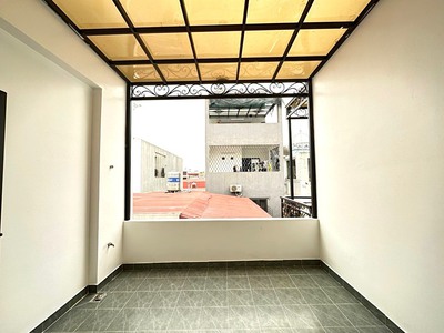 Một căn nhà xây mới 4 tầng ngõ cực nông, diện tích 46m, mới tinh sang xịn giá 2.7 tỉ tại thư trung 4