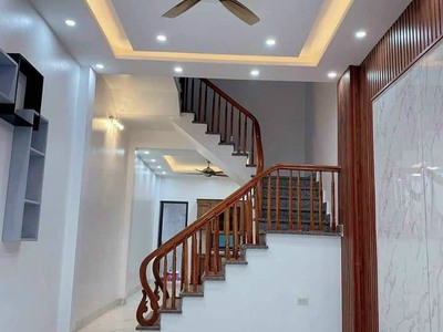 Cần bán nhà 3,5 tầng mới đẹp long lanh khu phố Bùi Thị Xuân p Lê Thanh Nghị, Hải Dương. 2