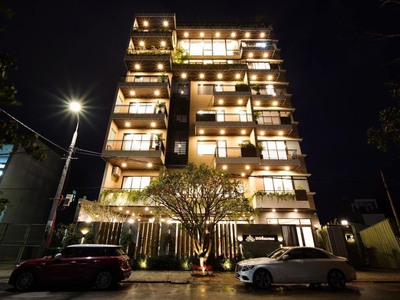 Tòa căn hộ 8 tầng 14 phòng VIP đường 15,5m Sơn Trà   Doanh thu 350tr/tháng 0