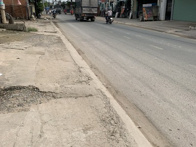 Bán nhà gần chợ Hóc Môn mặt tiền đường nhựa lớn Đỗ Văn Dậy  Tỉnh Lộ 15 , Huyện Hóc Môn.  thổ cư 100 3