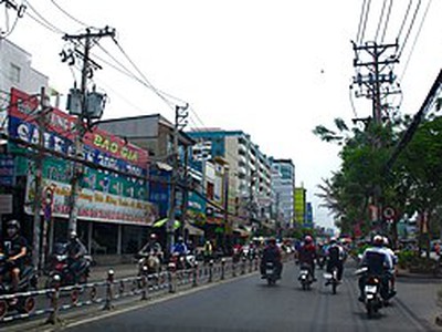 Mặt tiền đường cách mạng tháng 8 20 x 40, hđt 500 triệu/tháng 3 tầng 300 tỷ. 0