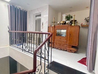 Bán nhà 3 tầng mới đẹp có thang máy KĐT Hà Quang - TP Nha Trang chỉ 6,5 tỷ 4