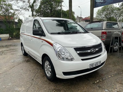 Bán xe starex tải van đông lạnh 3 chỗ,số tự động,đời 2013,đăng ký 2017 2