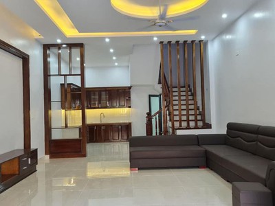  Chính chủ cần bán nhà 3 tầng phong  cách tân cổ điển - ph Tân Bình- TPHD 5