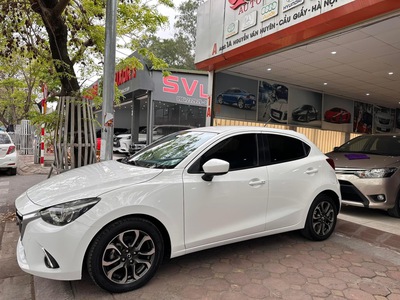 Cần bán Mazda2 1.5 AT 2018 màu trắng cực đẹp. Ce đủ hồ sơ gốc cầm tay 0