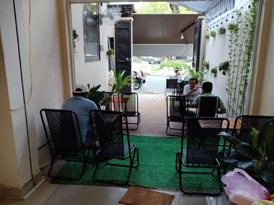 Quận 7, sang quán cafe mb thoáng , vỉa hè ngang 7m , kdc an phú hưng , f. tân phong, liên hệ: 3