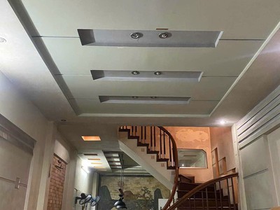 Bán gấp nhà 5 tầng tđc x2a hưng thịnh, hoàng mai, đường phân lô ô tô 16 chỗ đỗ cửa, kd đỉnh 2