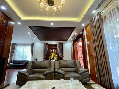Bán bt an hưng , hà đông .  dt 308m2, 4 tầng, mt 12m . giá 52 tỷ có thương lượng. 3