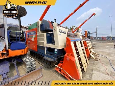 Máy cắt lúa, máy gặt lúa kubota r1-451 xe cơ giới vinh đức hotline: 083.38.90909 0