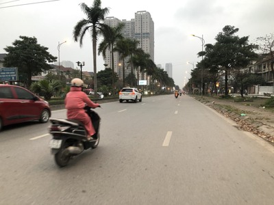 Cho thuê sàn thương mại mặt đường lê trọng tấn, giá rẻ nhất thị trường, dt sàn từ 150m đến 5500m. 1