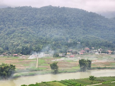 Đất nền hà giang giá rẻ. bán gần 1000m2 view sông miện 0