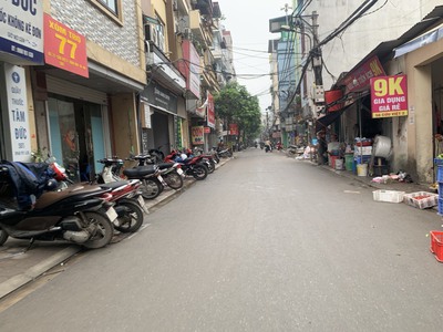 Cho thuê 2 sàn mặt phố Trường Lâm, ngay cổng bệnh viện đa khoa Đức Giang 4