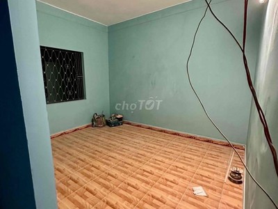 Cho thuê phòng mới có ban công, mặt tiền trường chinh, quận tân bình 0