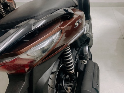 Nhà đổi xe bán Shark 2015 B2 083-52 3