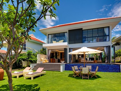 Chỉ 12 tỷ sở hữu ngay villa 3 tầng, biển Đà Nẵng, sổ hồng lâu dài, nhận nhà ngay 0