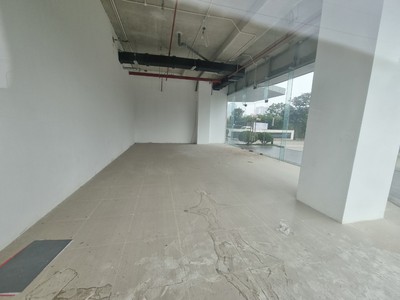 Cho thuê chân đế chung cư 70m2 làm café, SPA, cửa hàng 1