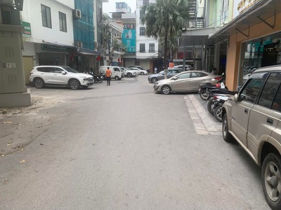 Nhà Kim Mã 90M2  Lô Góc 2 Mặt Tiền -Ô TÔ Tránh Đỗ MT 10M 19.5 Tỷ 0