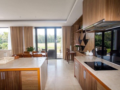 Chính chủ bán nhanh biệt thự biển Đà Nẵng sở hữu lâu dài The Ocean Villas 768m2 giá rẻ hơn 3 tỷ 5