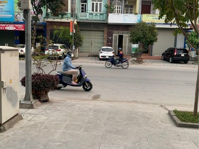 Cho thuê tầng 1 làm văn phòng tại 02a92 đường dương đình nghệ, phường đông thọ, thành phố thanh hóa. 2