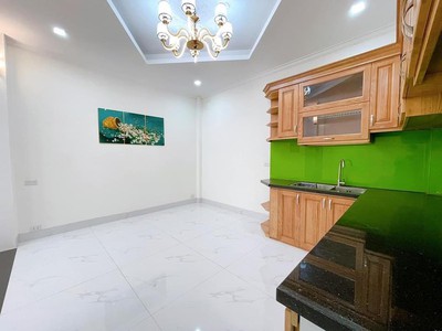 Nhà cực đẹp bán rẻ quận 11, hẻm xe tải, 113m2, 5 phòng, 14.5 tỷ hạ còn 9.5 tỷ 0