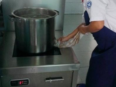 Bếp từ công suất 5000W chuyên dùng cho nhà hàng,khu tập thể và trường học 0