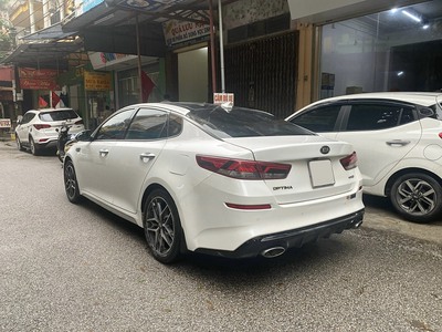 Chính Chủ Bán Xe Kia optima 2.4 GT line 2019 màu trắng ngọc trinh, gia đình sử dụng, còn rất mới . 1