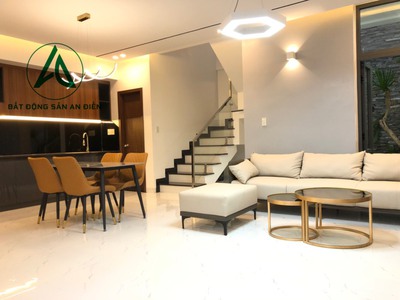 Nhà 3 tầng mới hoàn thiện kiệt 44 Lê Ngô Cát - Thủy Xuân nội thất cao cấp 3