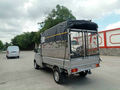 Xe tải nhập khẩu nguyên chiếc. Tải nhỏ 1 tấn thùng 2m7 2