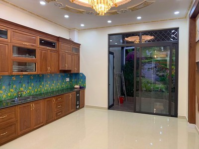 Căn nhà cao cấp tại quán nam 89m2 x 5 tầng thang máy đẳng cấp hiện đại 3