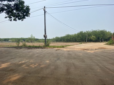 Đất vị trí đẹp và rẻ 2
